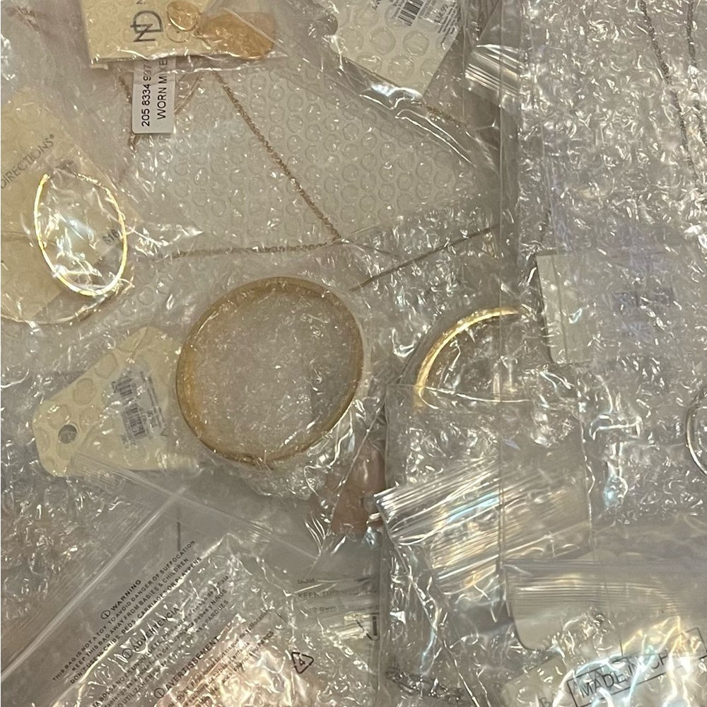 Gold Tone Brand Name Fashion Jewelry Wholesale Starter Kit $165